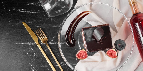 Accords vins & desserts : 6 duos qui vont vous surprendre (et vous régaler) !